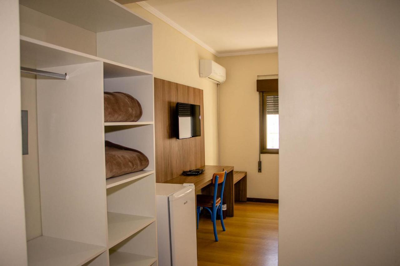 Letto Caxias 酒店 3*