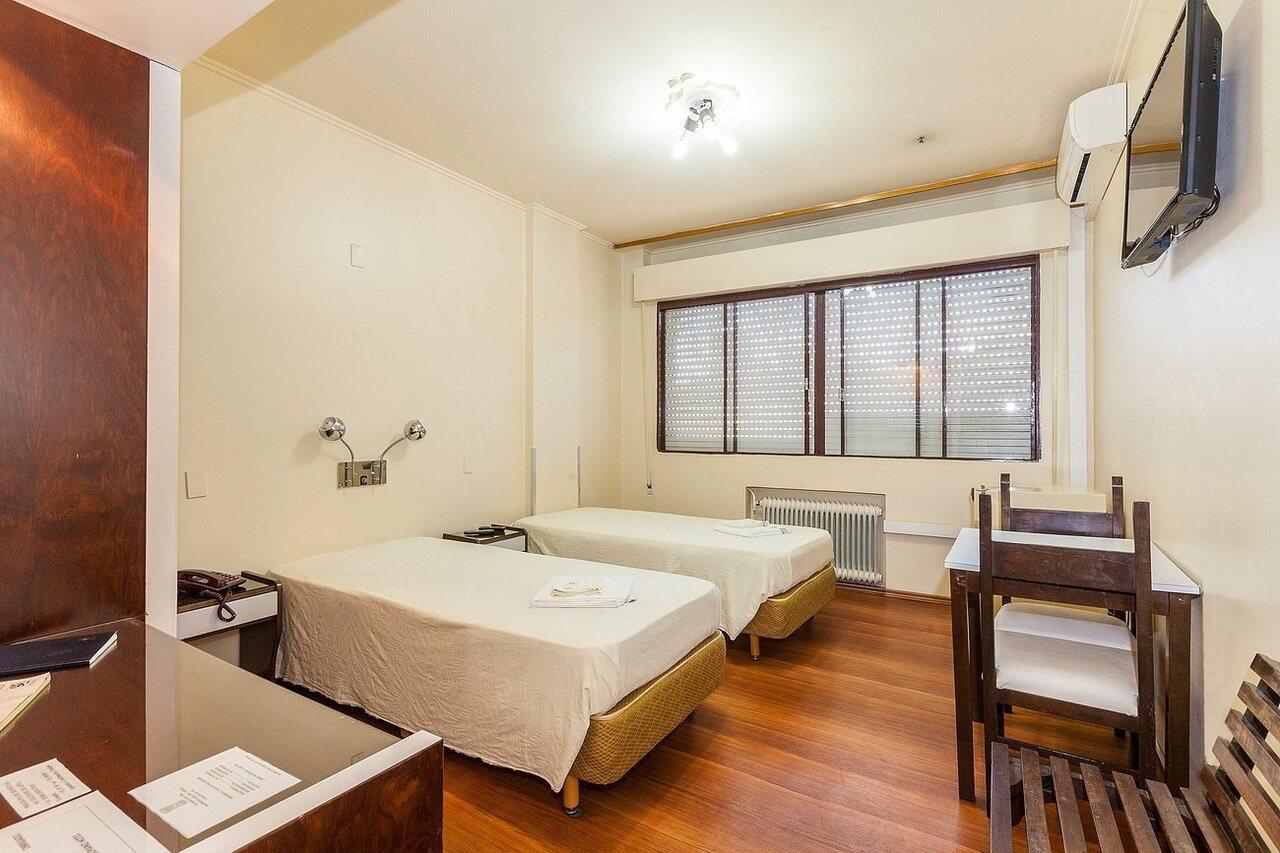 Letto Caxias 酒店 3*