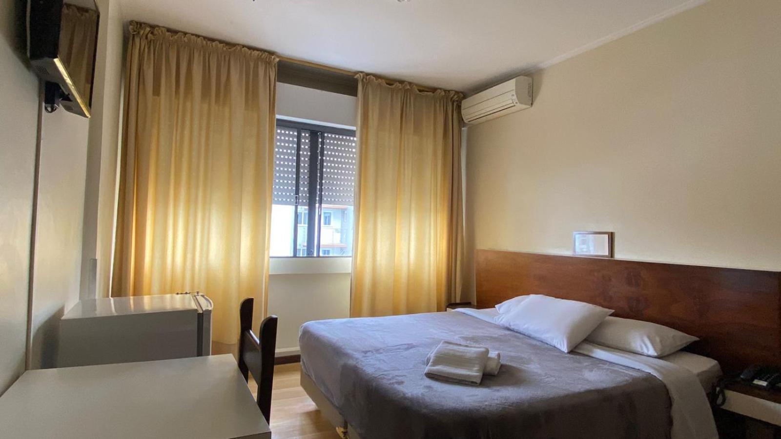Letto Caxias 酒店 3*
